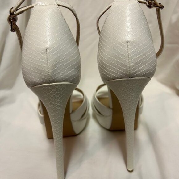 ShoeDazzle Brand White Strappy Platform High Heel Shoes - Picture 6 of 6